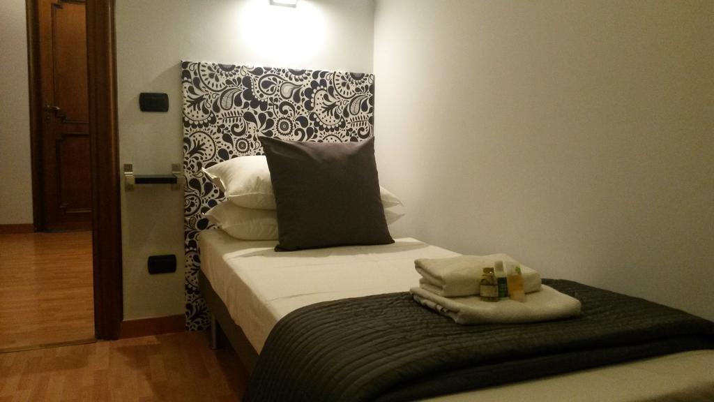 Apartmán Lch-Lateran Charming House Řím Pokoj fotografie